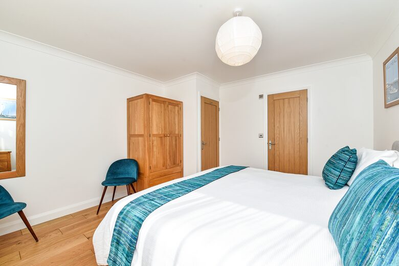 Beautifully Renovated Home Near the Beach - Fareham, United Kingdom