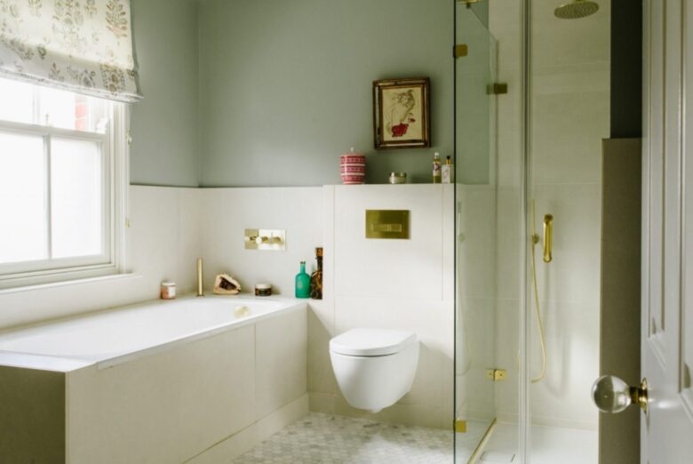 Brook House - Wincanton, United Kingdom