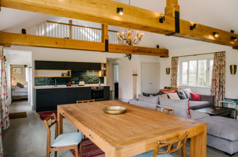 Brook House - Wincanton, United Kingdom