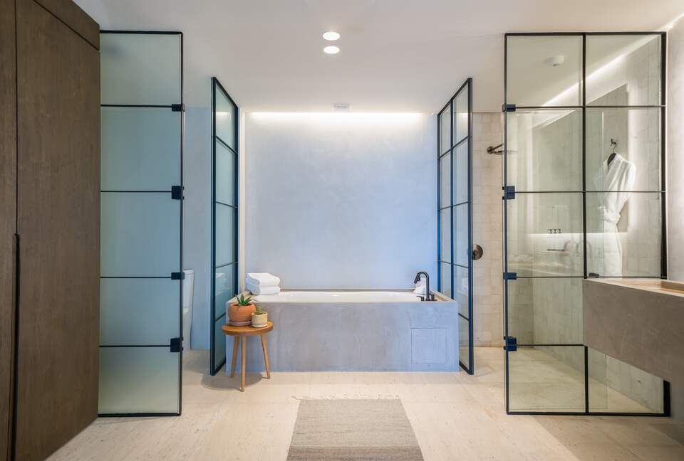 1 Homes Cabo-Three Bedroom Ocean View - Cabo San Lucas, Mexico