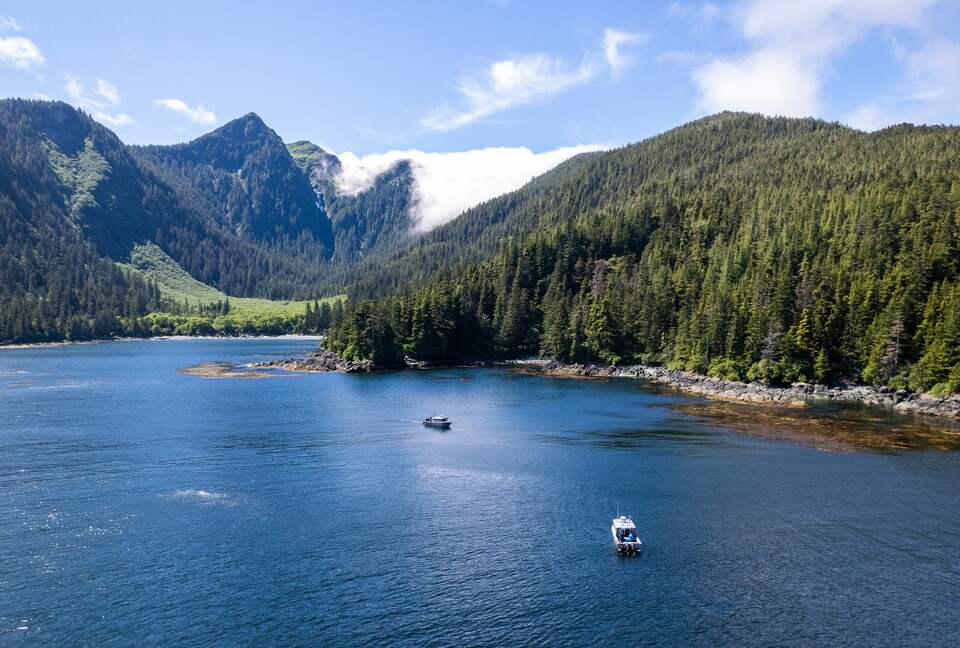 The Lodge at Steamboat Bay Fishing Club - Ketchikan, Alaska