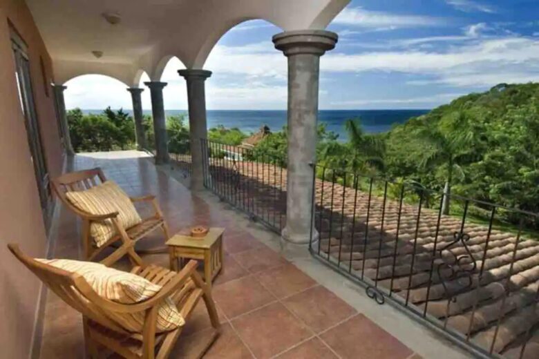 Home Exchange in Tola, Rivas, Nicaragua upper patio with water view