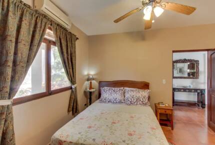 Home Exchange in Tola, Rivas, Nicaragua bedroom with en suite