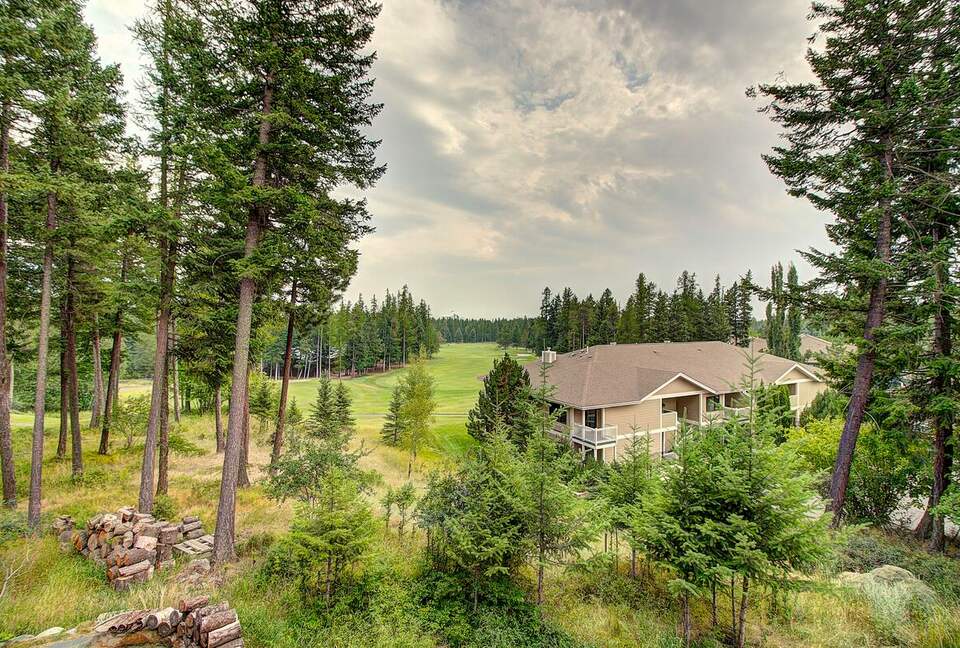 Home Exchange in Columbia Falls, Montana views of the 14th green