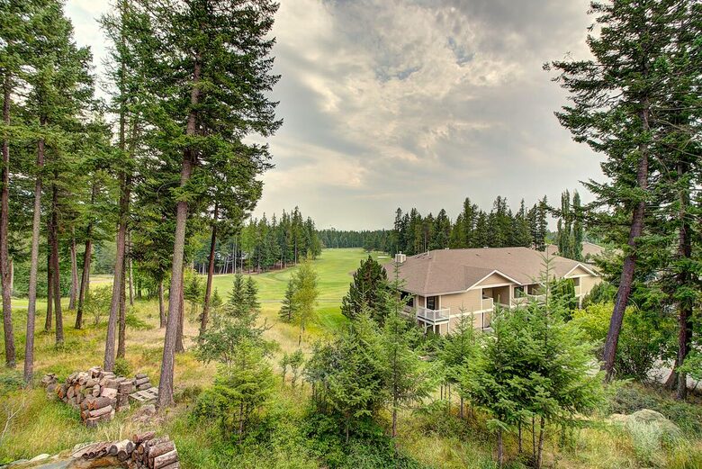 Home Exchange in Columbia Falls, Montana views of the 14th green