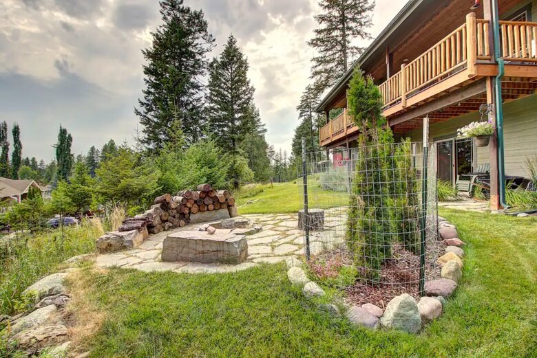 Home Exchange in Columbia Falls, Montana view of fire-pit