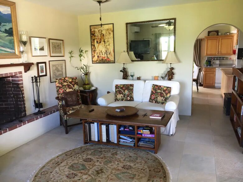 Bermuda Poolside Cottage - Southampton, Bermuda