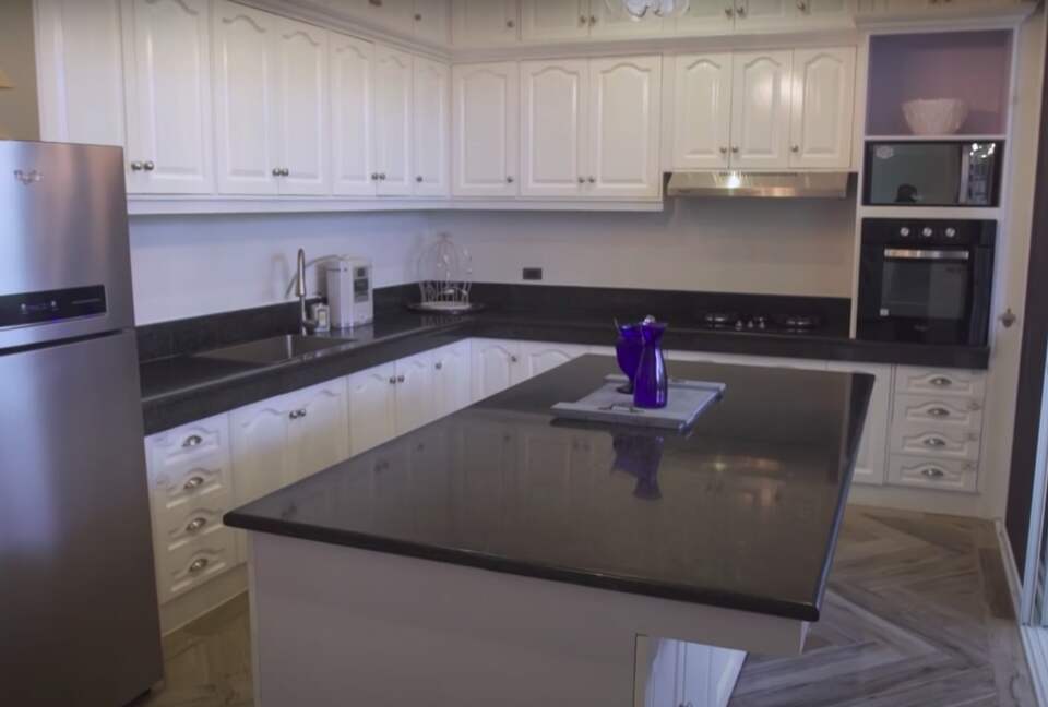 Villa La Nuvola (The Cloud) - Manila (Greater Manila), Philippines