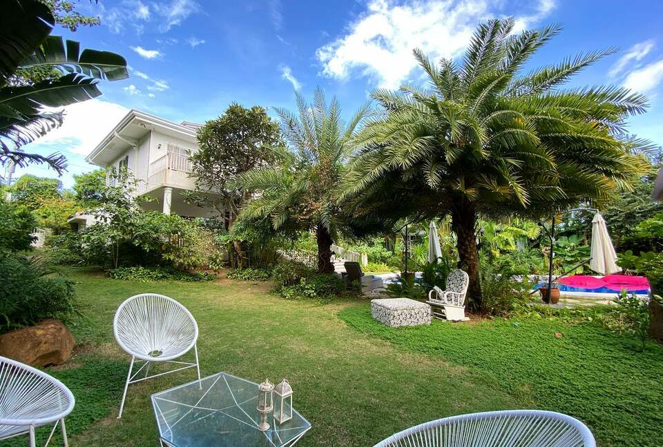 Villa La Nuvola (The Cloud) - Manila (Greater Manila), Philippines