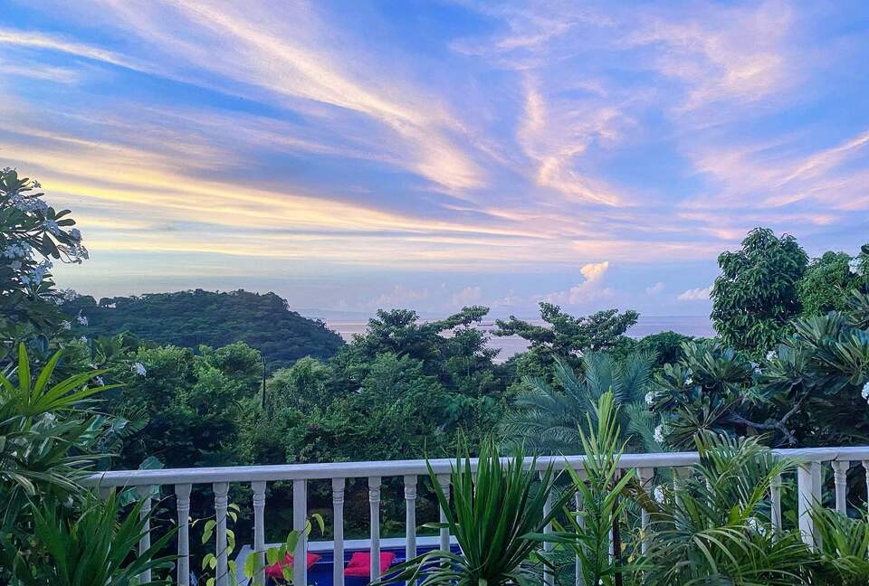 Villa La Nuvola (The Cloud) - Manila (Greater Manila), Philippines