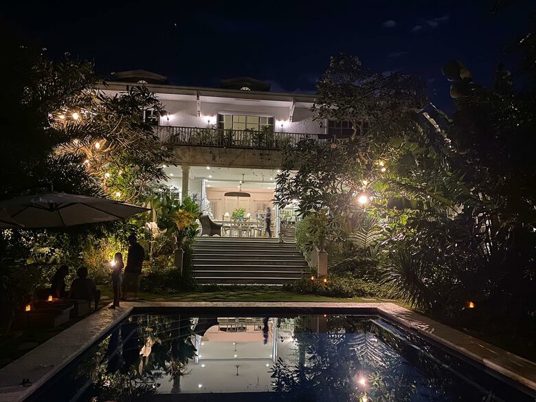 Villa La Nuvola (The Cloud) - Manila (Greater Manila), Philippines