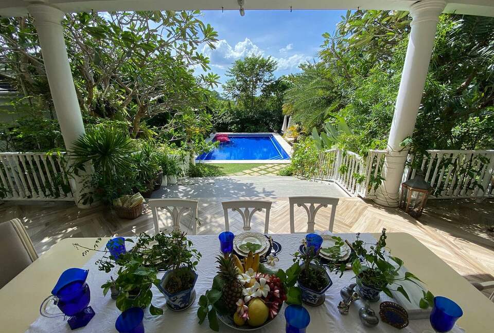 Villa La Nuvola (The Cloud) - Manila (Greater Manila), Philippines