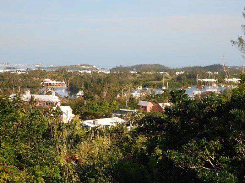 Bermuda Poolside Cottage - Southampton, Bermuda