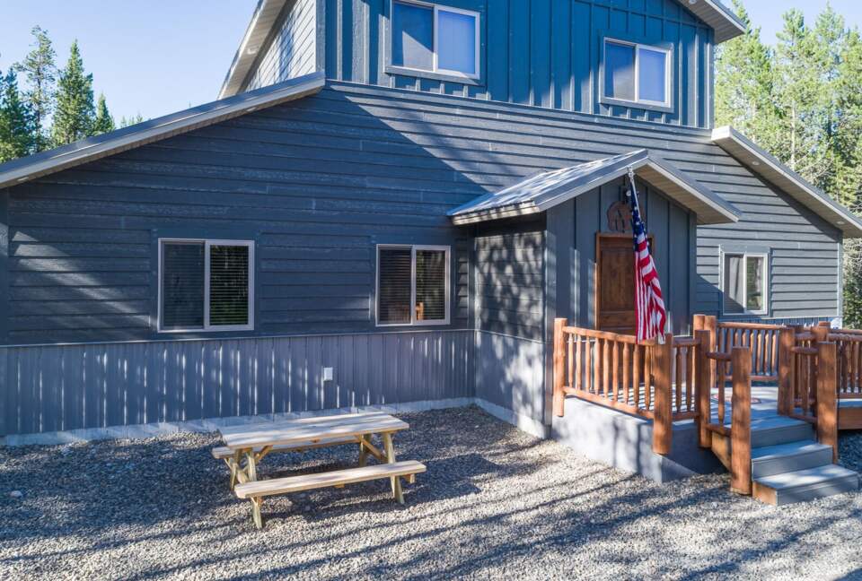 Buck Buck Moose Cabin - Island Park, Idaho