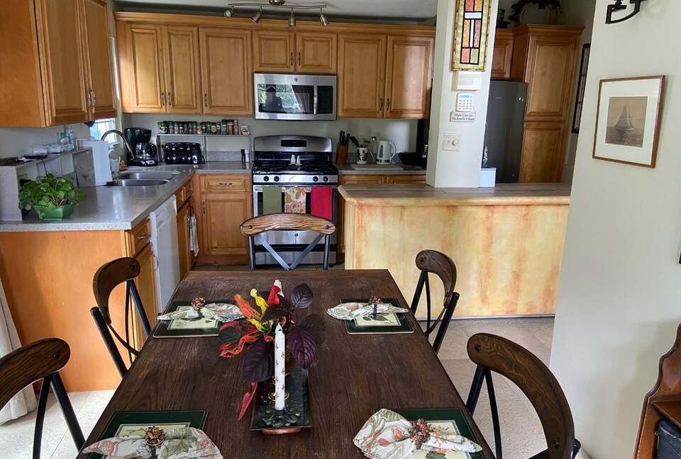 Bermuda Poolside Cottage - Southampton, Bermuda