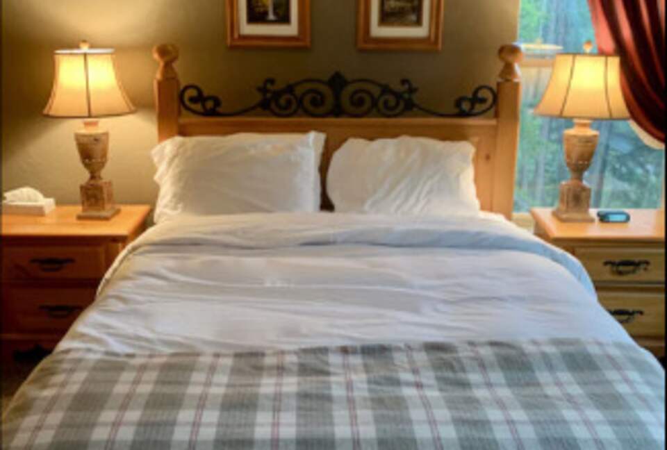 Top level queen bedroom