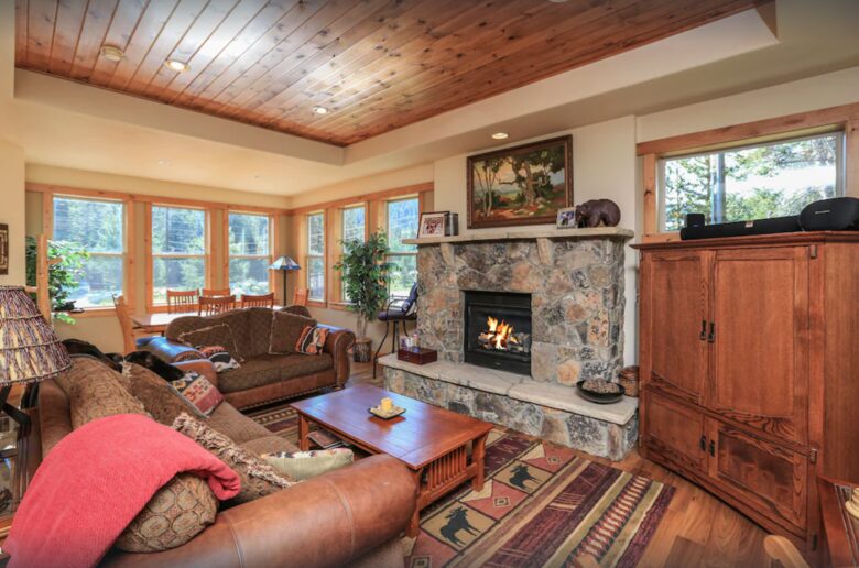 Living room with fireplace