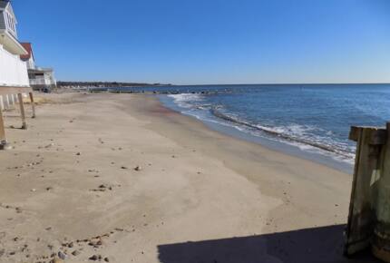 "The Pioneer" Cottage By the Sea - Old Lyme, Connecticut