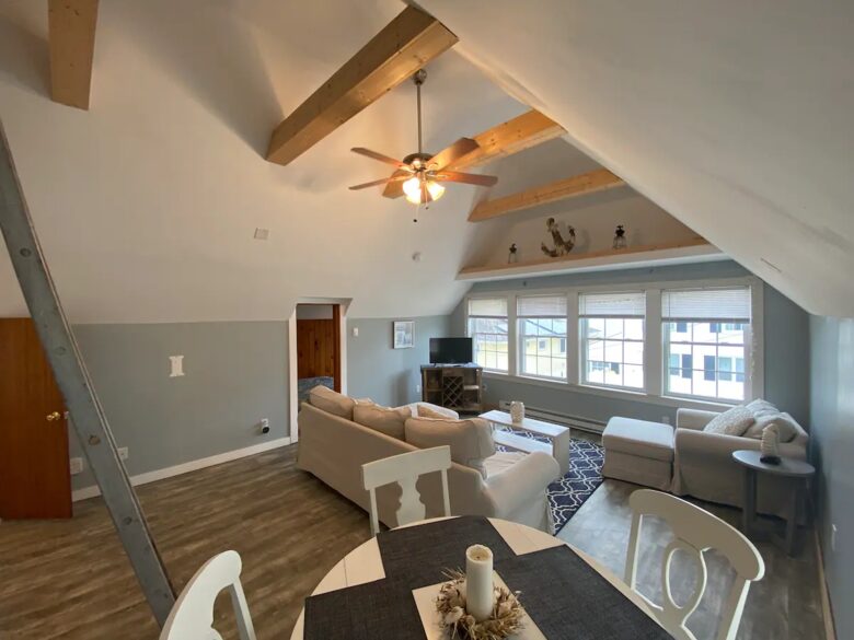 "The Pioneer" Cottage By the Sea - Old Lyme, Connecticut