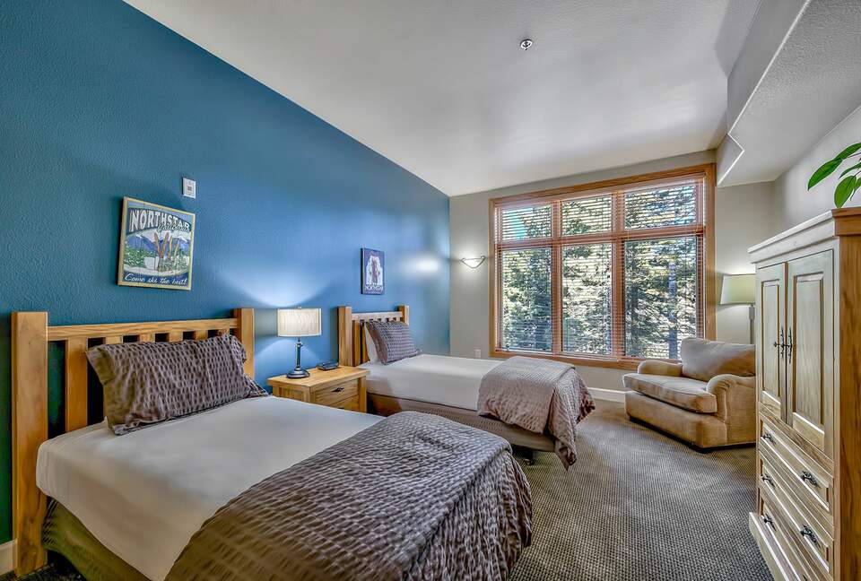 Northstar Club Tahoe 3 Bedroom Villa (Steps to Gondola) - Truckee, California