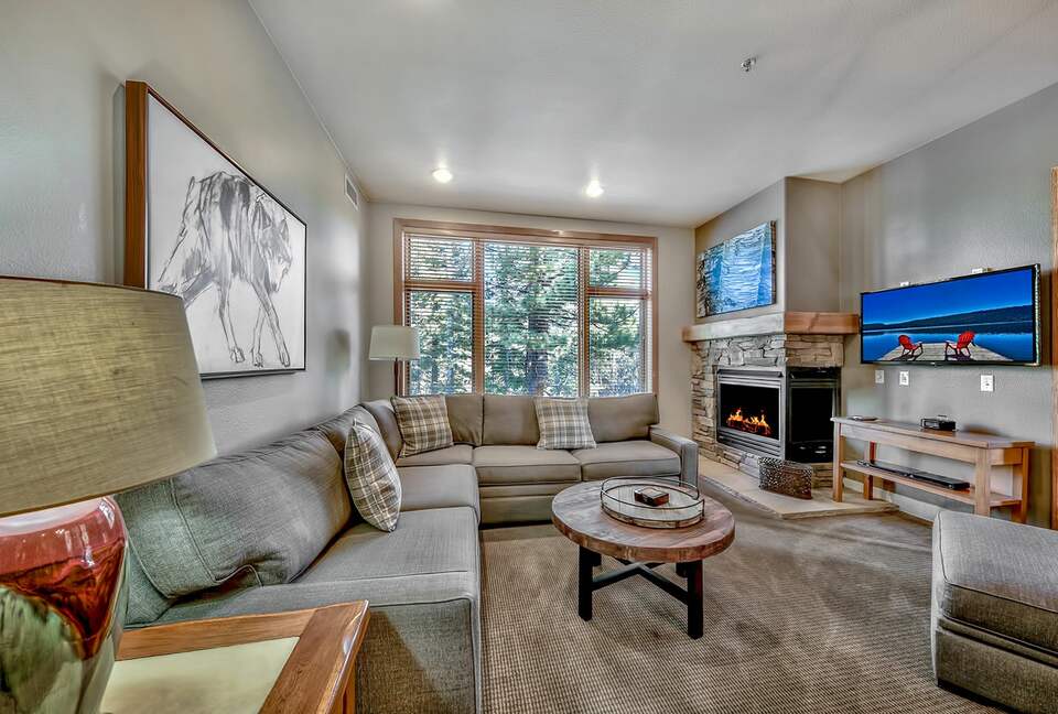 Northstar Club Tahoe 3 Bedroom Villa (Steps to Gondola) - Truckee, California