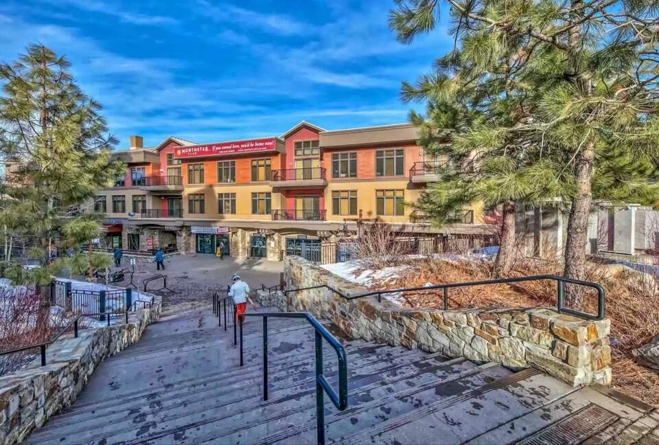 Northstar Club Tahoe 3 Bedroom Villa (Steps to Gondola) - Truckee, California