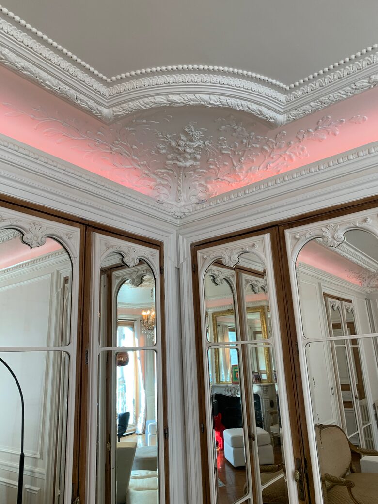 Elegant Matignon Flat - Paris, France