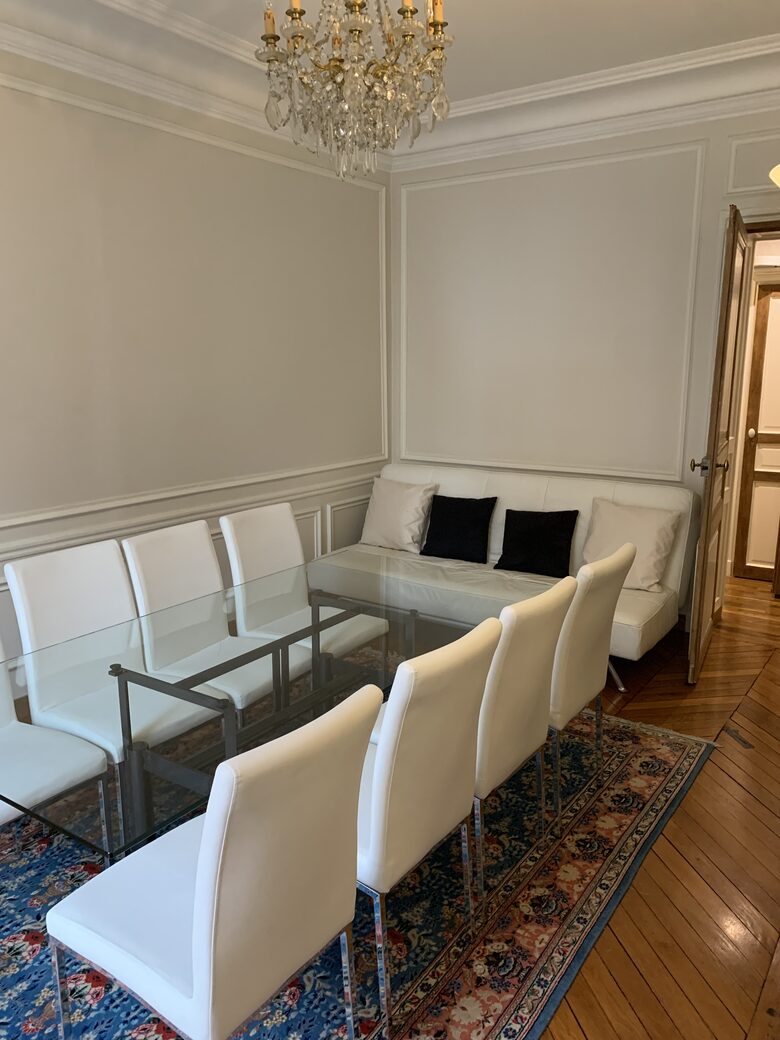 Elegant Matignon Flat - Paris, France