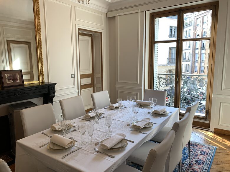 Elegant Matignon Flat - Paris, France