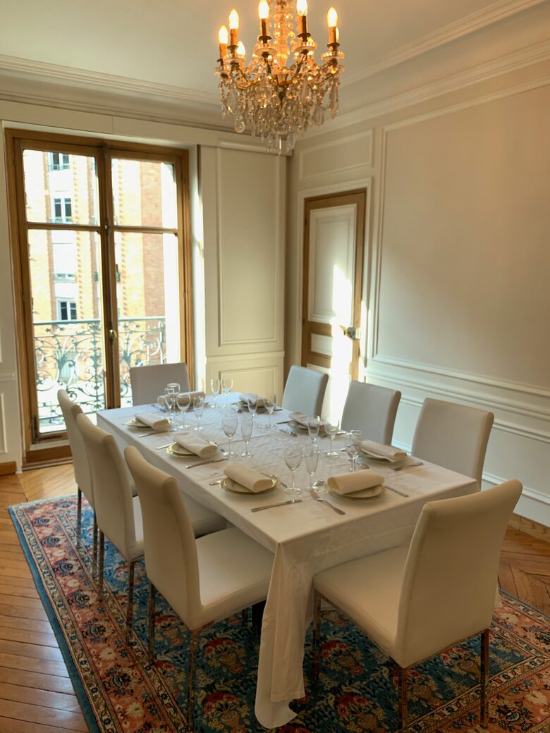 Elegant Matignon Flat - Paris, France