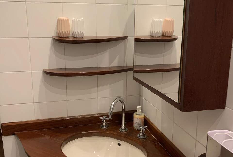 Elegant Matignon Flat - Paris, France