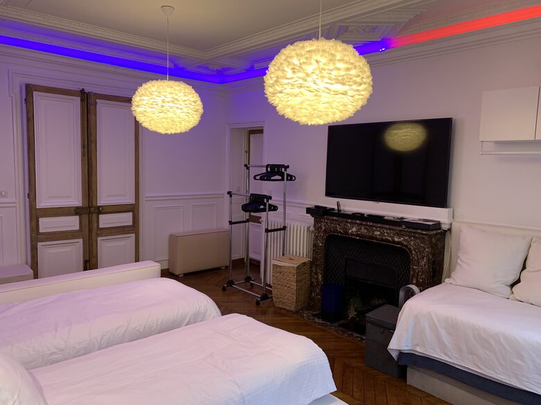 Elegant Matignon Flat - Paris, France