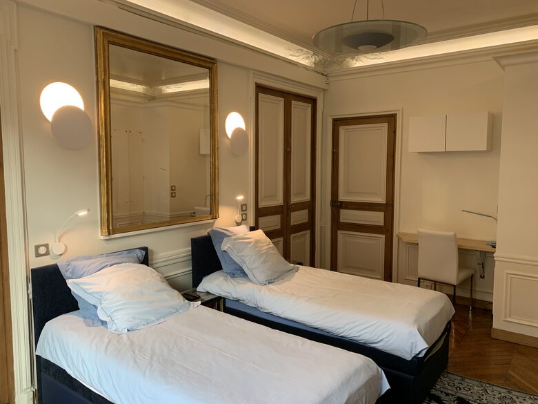 Elegant Matignon Flat - Paris, France