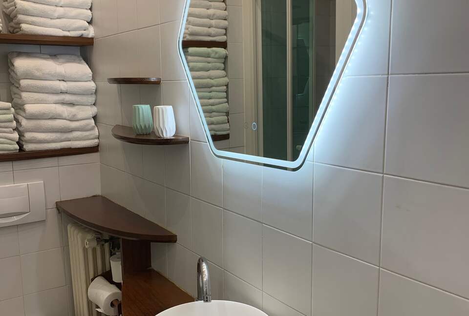 Elegant Matignon Flat - Paris, France