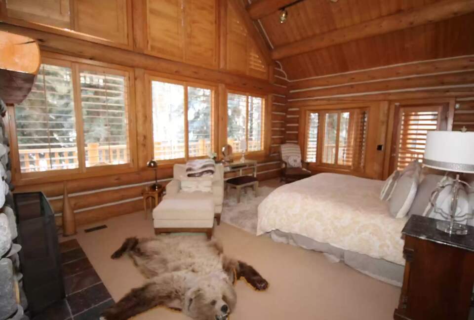 Bald Mountain Luxury Log Cabin - Ketchum, Idaho