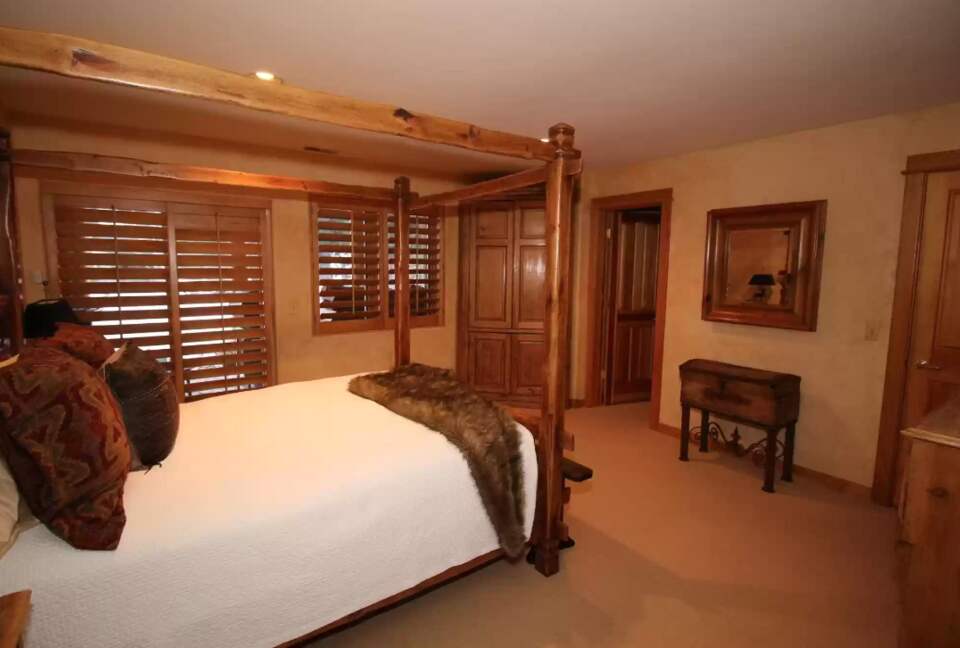 Bald Mountain Luxury Log Cabin - Ketchum, Idaho