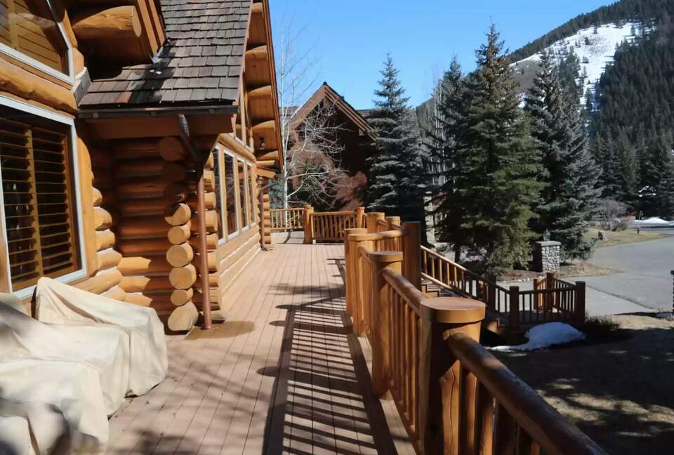 Bald Mountain Luxury Log Cabin - Ketchum, Idaho