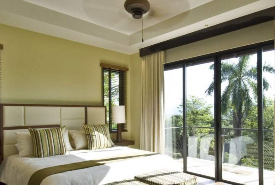 Villa Paraiso | Jungle Hilltop Hideaway - Manuel Antonio, Quepos, Costa Rica