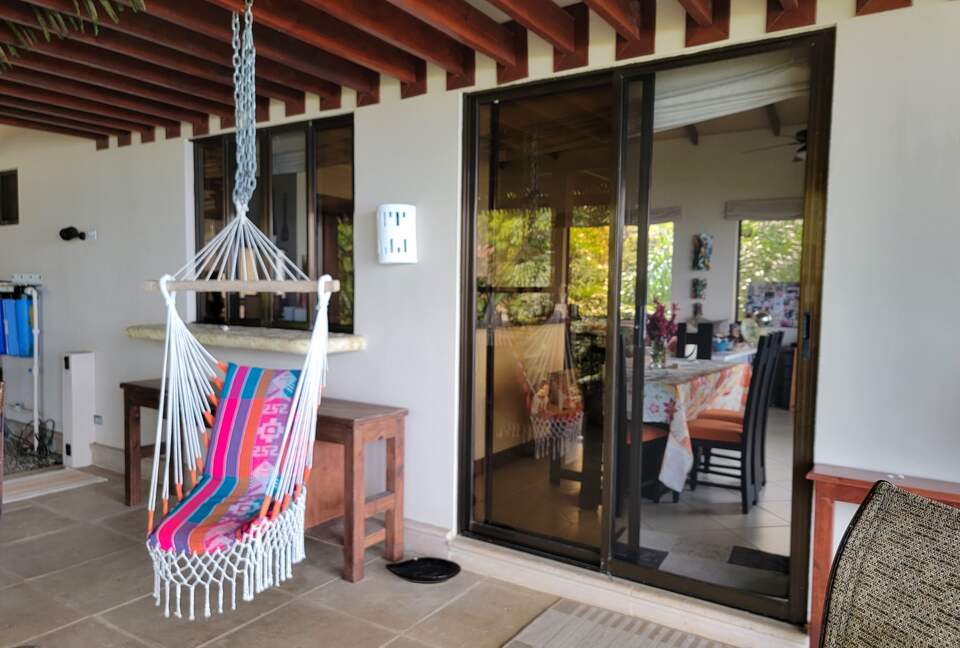 Olas Bailando at Canto del Mar - Bahia Bahia, Costa Rica