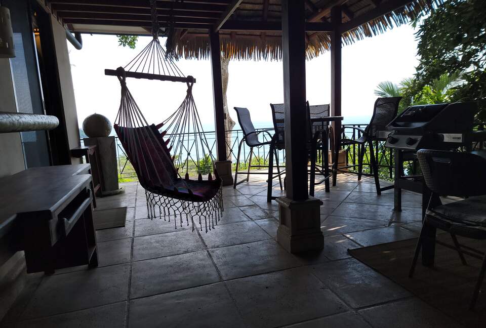 Olas Bailando at Canto del Mar - Bahia Bahia, Costa Rica