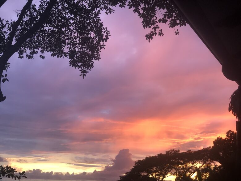 Olas Bailando at Canto del Mar - Bahia Bahia, Costa Rica