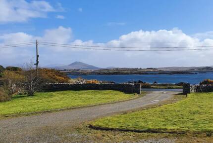 Beautiful family home in Roundstone - Roundstone, Ireland