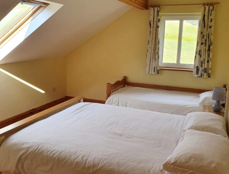 Beautiful family home in Roundstone - Roundstone, Ireland