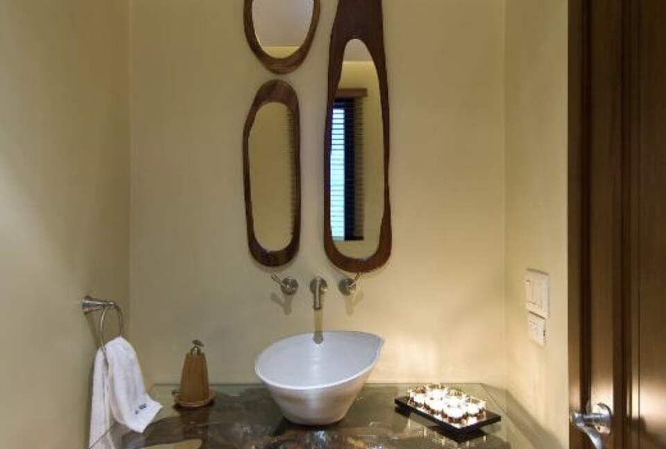 Villa Paraiso | Jungle Hilltop Hideaway - Manuel Antonio, Quepos, Costa Rica