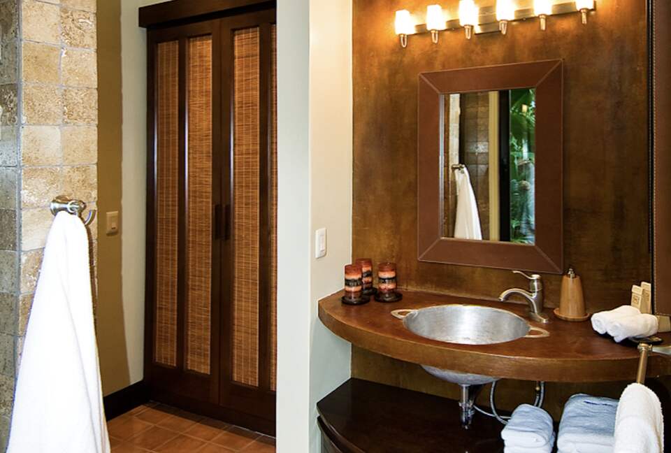 Villa Paraiso | Jungle Hilltop Hideaway - Manuel Antonio, Quepos, Costa Rica