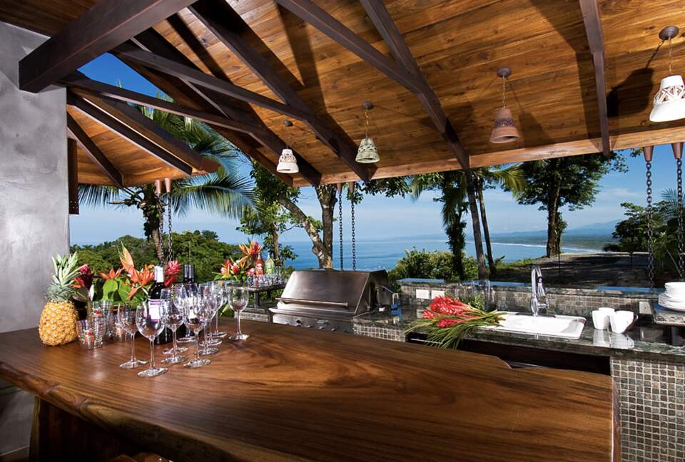 Villa Paraiso | Jungle Hilltop Hideaway - Manuel Antonio, Quepos, Costa Rica