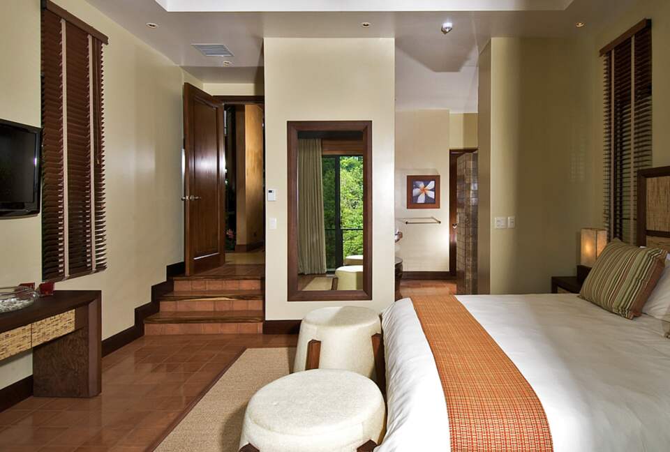 Villa Paraiso | Jungle Hilltop Hideaway - Manuel Antonio, Quepos, Costa Rica