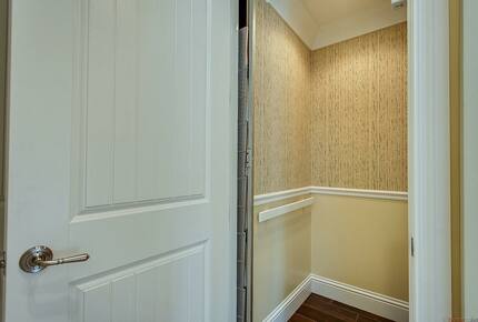 Turtle Cove | Palm Beach Waterfront Home - Lantana, Florida