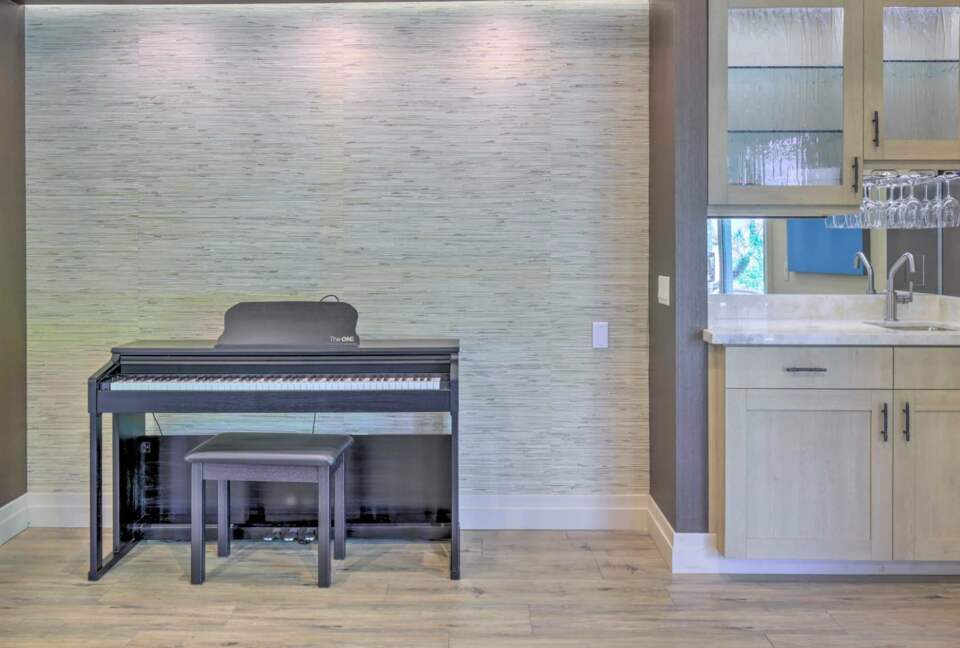 Piano and wet bar