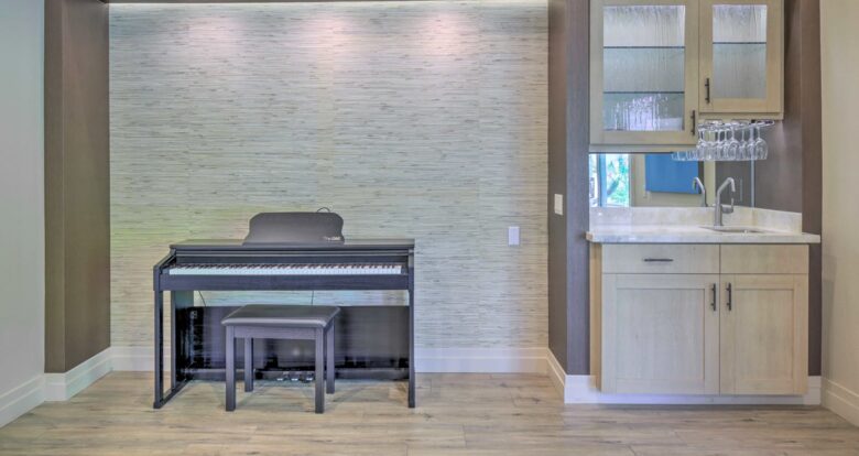 Piano and wet bar